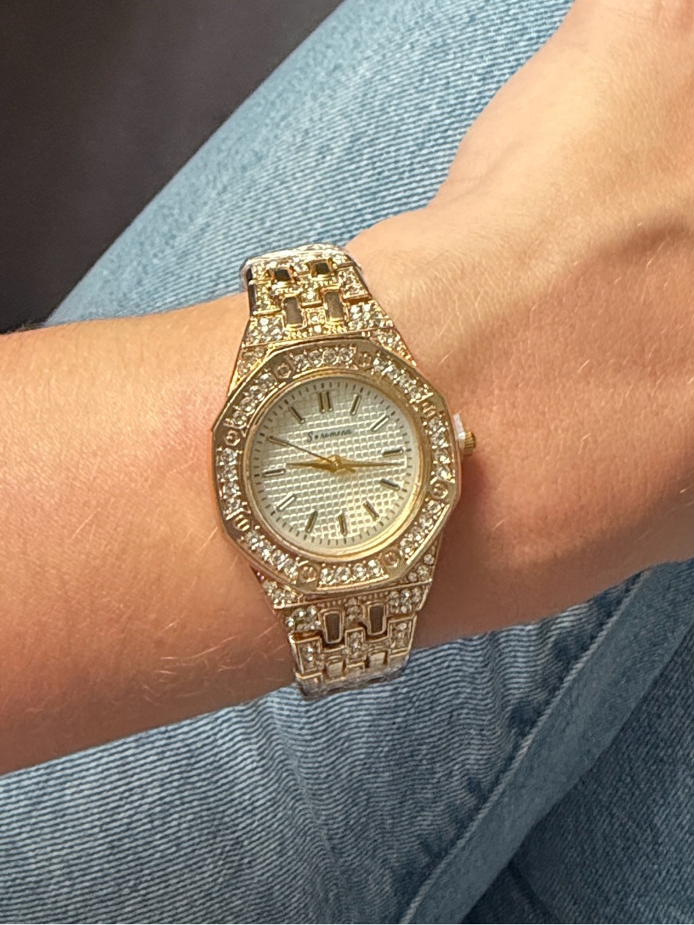 Octagon shaped crystal watch